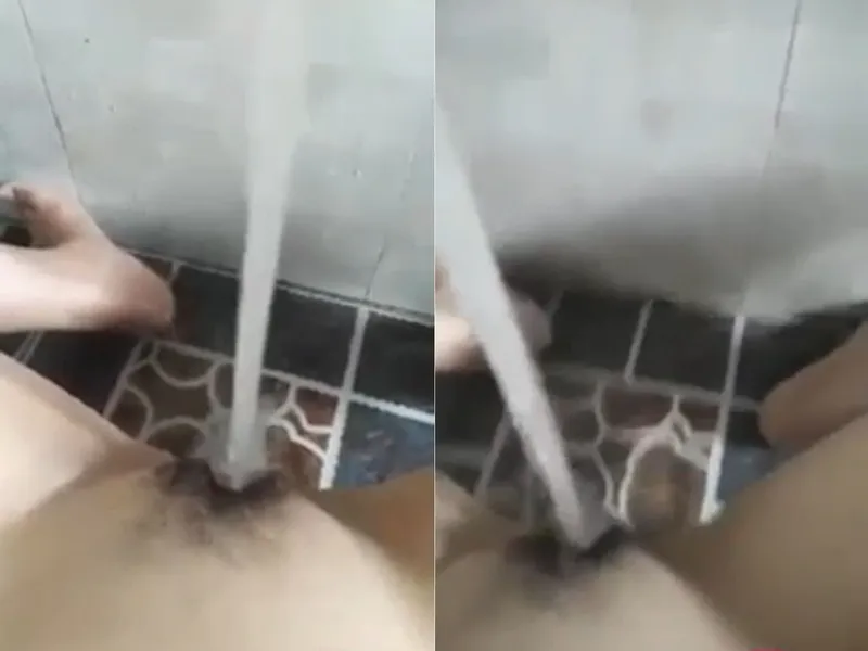 Ghệ thủ dâm cực mạnh với vòi nước